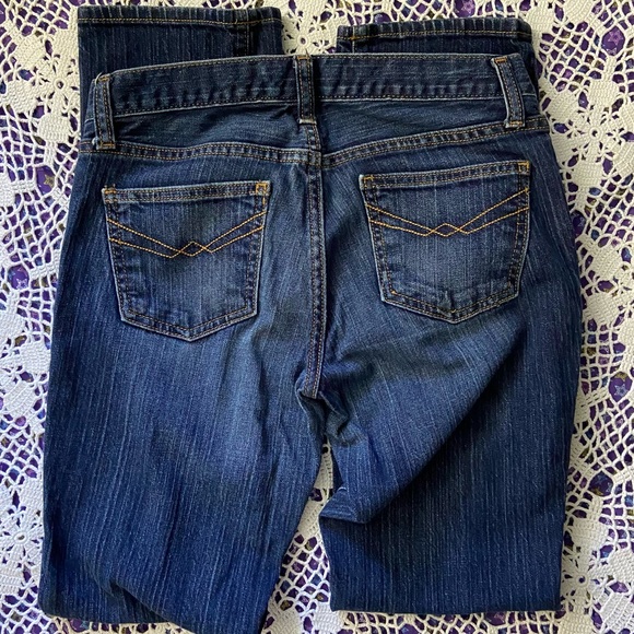 GAP Straight Fit Jeans - Picture 10 of 15